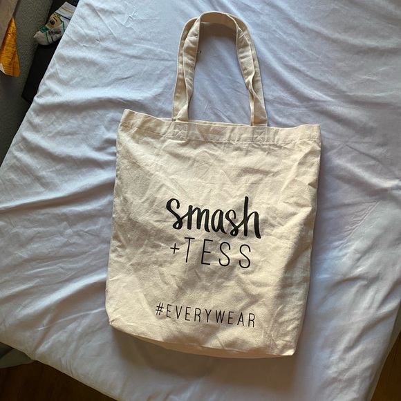 New smash & Tess romper - Picture 4 of 4